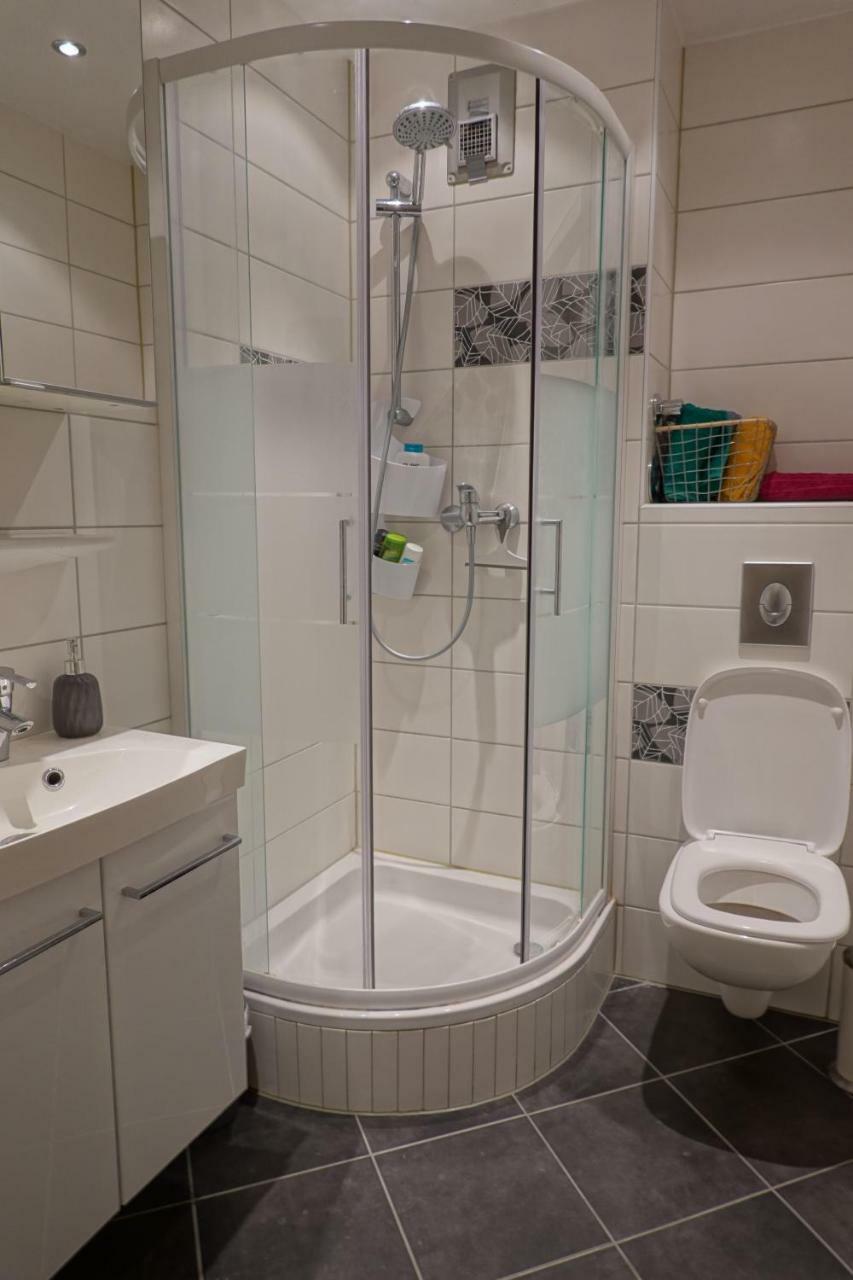 1 Zimmer Wohnung Mit Der Terrasse In Der Innenstadt Wiesbaden Dış mekan fotoğraf